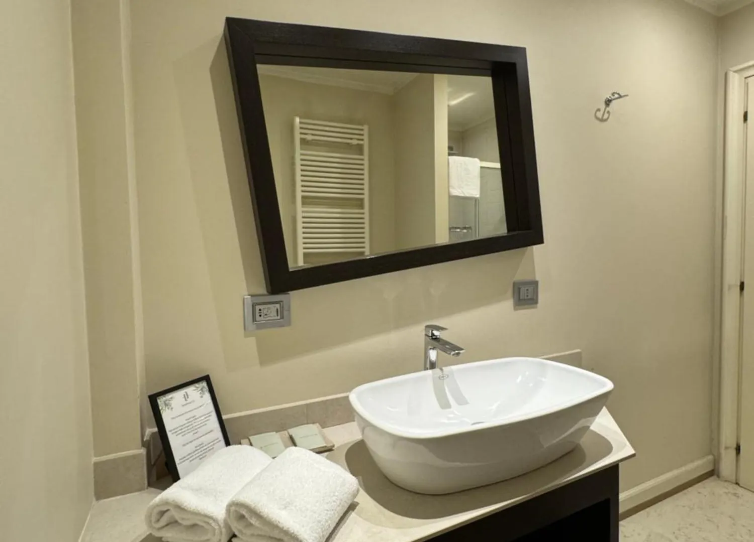 Townhouse 33 Hotel Milão